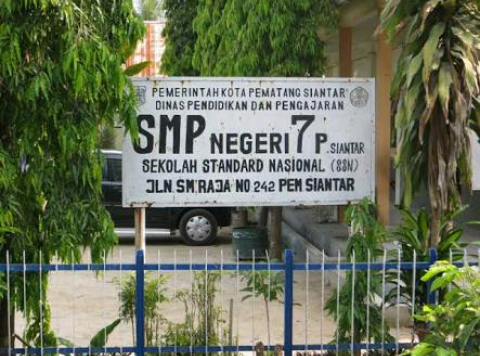 Ditanya Alokasi Dana BOS 2015, Kepsek SMP Negeri 7 Siantar Marah-Marah