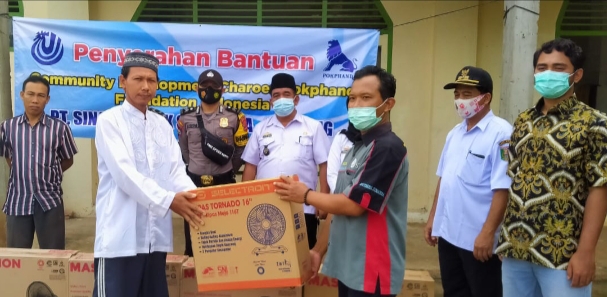 PT. STS Bhakti Sosial Ke Musholla NURUL ‘ULUM dan Masjid AL-BAROKAH di Desa Gunung Sugih Besar