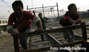 Menciptakan Lebih Mudah Dari Memperbaiki Kerusakan