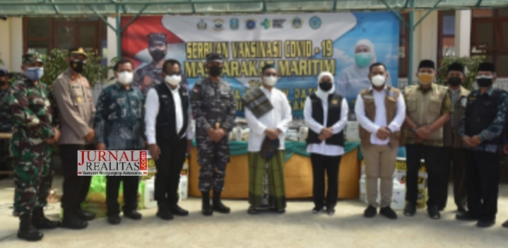TNI AL Koarmada II Peduli Masyarakat Terpencil di Kepulauan