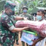 Kasad Tinjau Langsung Kesigapan Penanganan Bencana di Pasaman Barat