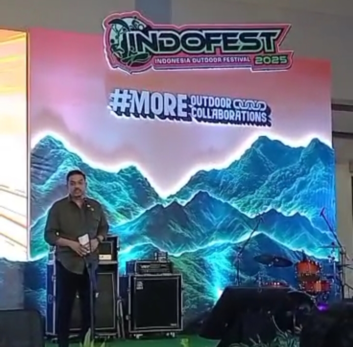 Menteri UMKM Maman Abdurrahman Beri Sambutan di Pembukaan INDOFEST 2025