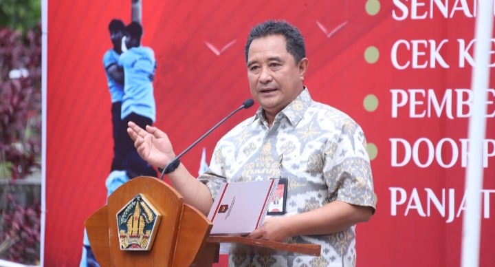 Kemendagri Imbau Masyarakat, Instansi Pemerintah, dan Swasta Kibarkan Bendera Merah Putih Selama Bulan Agustus