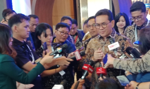 Beri UKM Pangan Award, Menteri Perdagangan RI Dorong Daya Saing Pangan Lokal