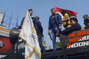 AMI Gelar Aksi Besar-Besaran Demo Polda Jatim Desak Tersangka, Lanjut Kepung DPD PDIP Tuntut Pemecatan