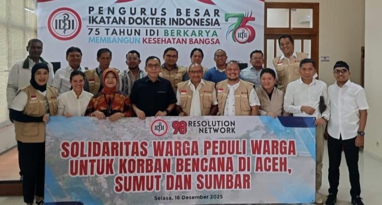 Ketum PB IDI Terima Kasih Sumbangan Aktivis 98 Resolution Network, Akan Disalurkan Penangan Kesehaatan Korban Bencana Sumatera