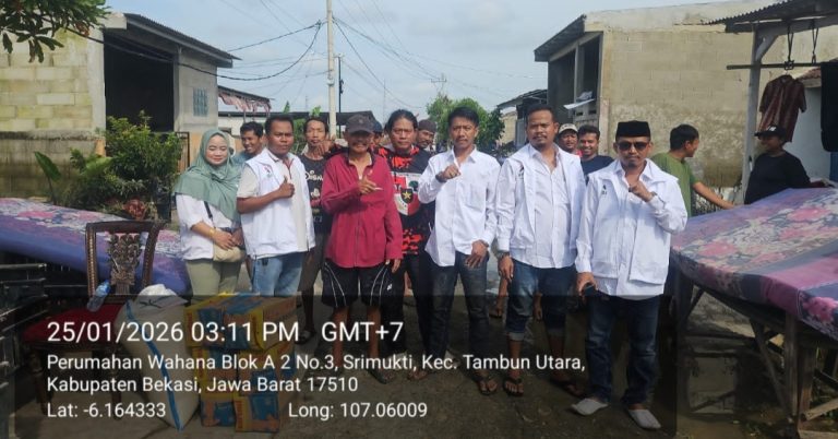 DPC PSI Tambun Utara Jalankan Intruksi Ketua DPD PSI Kabupaten Bekasi Untuk Peduli Bencana Banjir