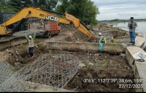 Tanpa Bebani APBD, Perbaikan Proyek Pelindung Tebing Bengawan Solo Dipastikan Optimal